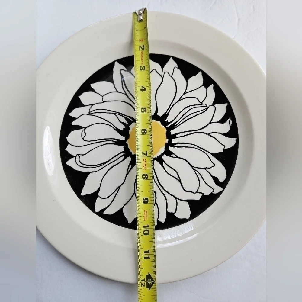 ROYAL CHINA CAVALIER IRONSTONE "IT'S A DAISY" PLATTER - Picture 9 of 9